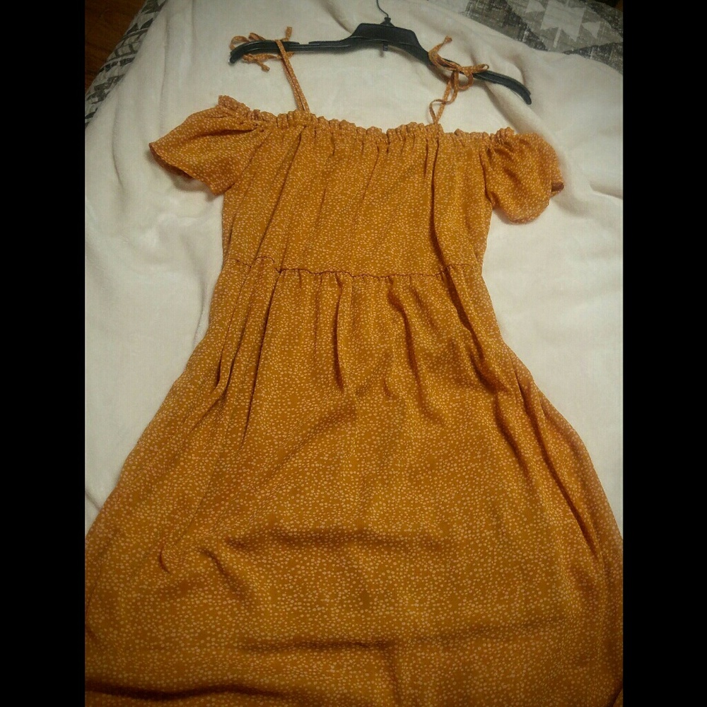 Off the Shoulder Strappy Dress